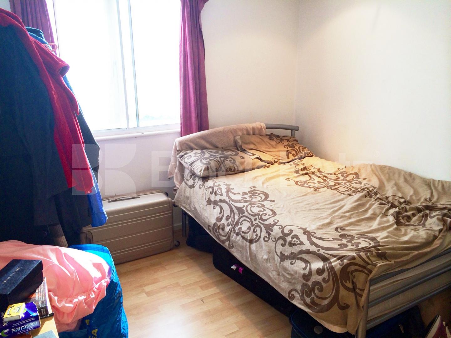 			UNDER OFFER , 2 Bedroom, 1 bath, 1 reception Apartment			 Beacon Gate, Kitto Road, Nunhead/New Cross